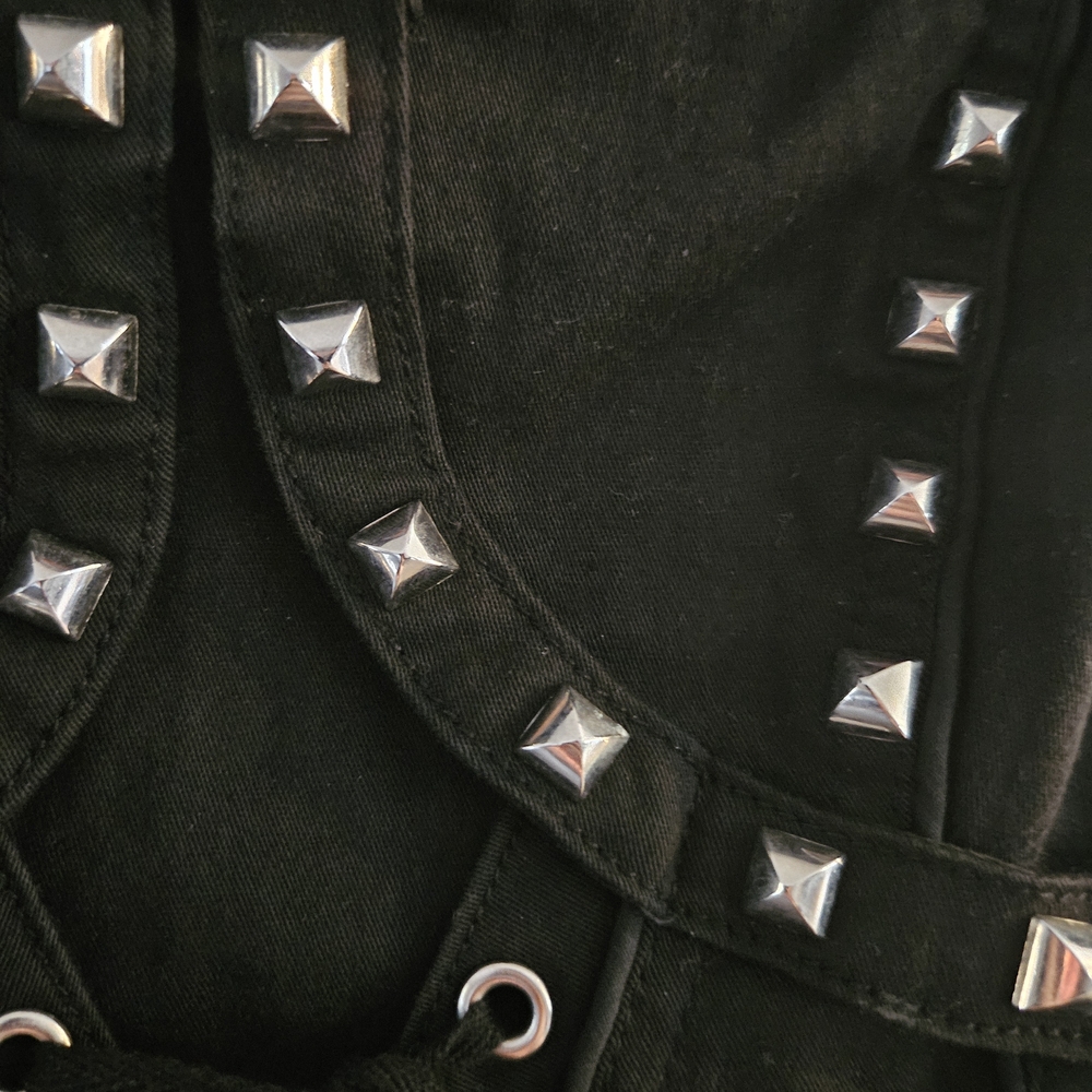 RARE Tripp NYC Black Corset with Studs and Chains - Picture 4 of 6